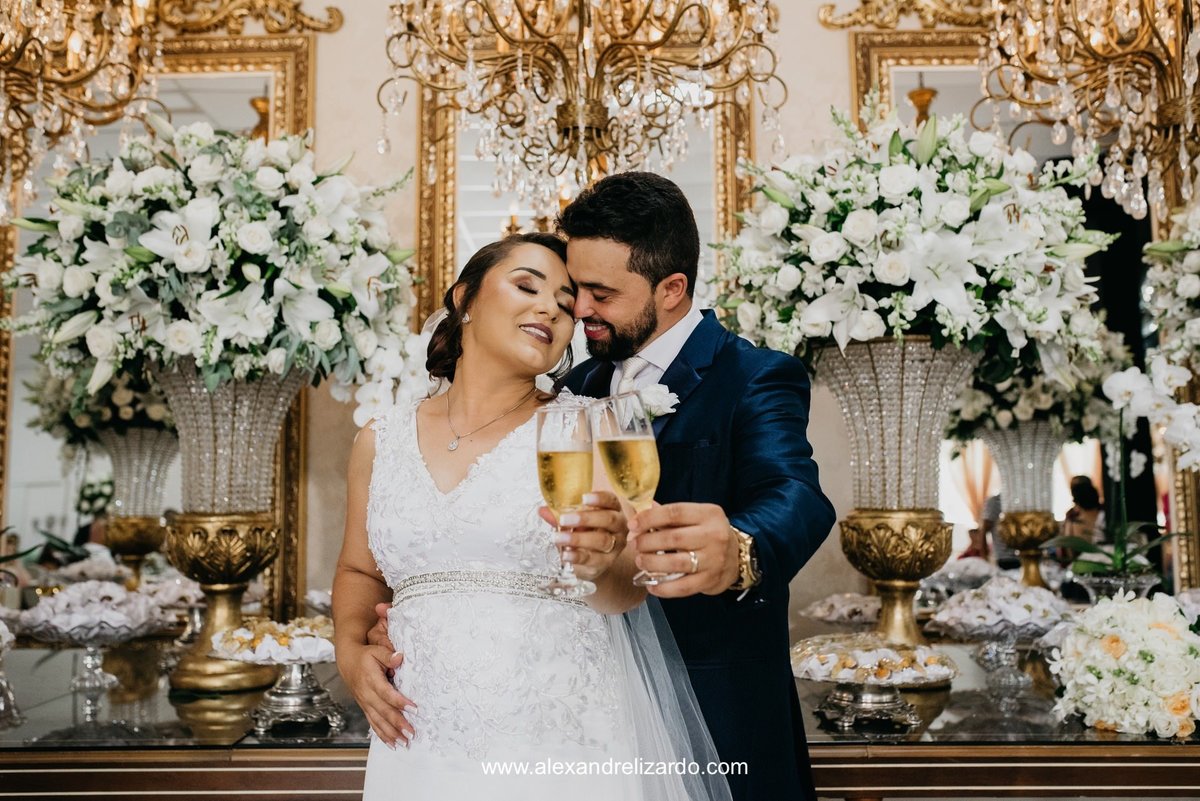 brinde do casal