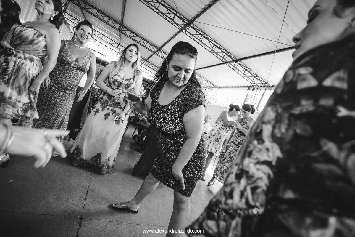 dançando na festa