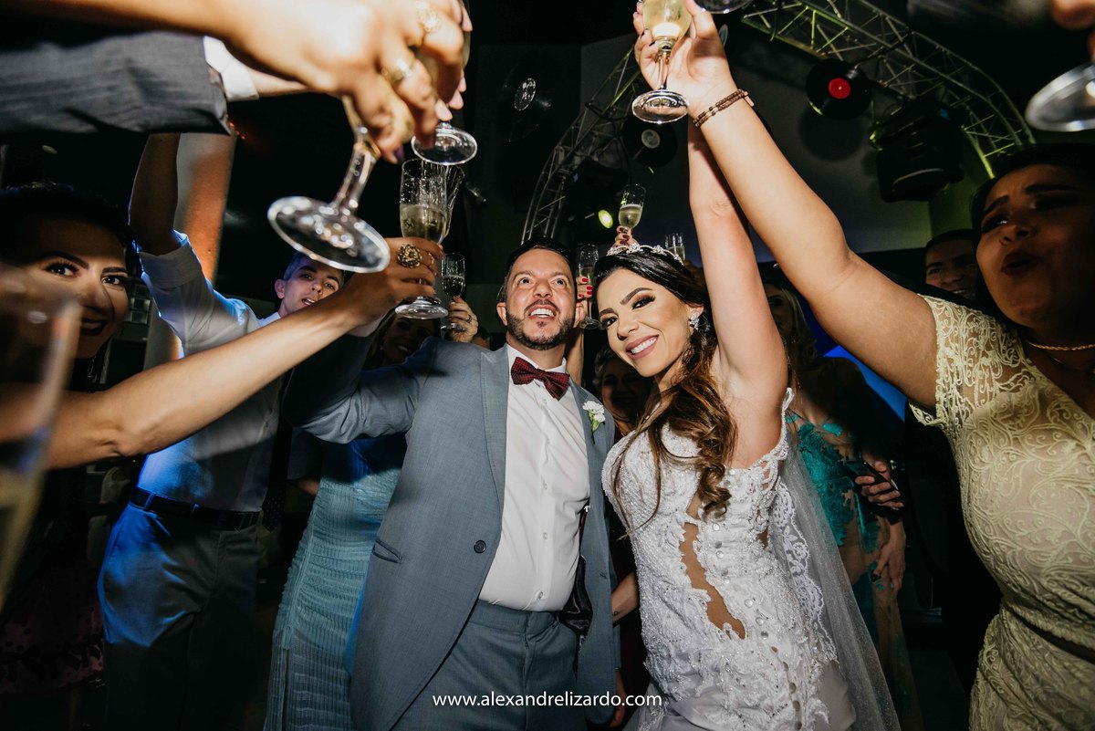 Fotografo de casamento, fotografia de casamento, bh, Belo Horizonte, Brasil, São Paulo, Brasil, Destination Wedding, noiva, noivo, casamento, Wedding, blog, dicas, melhores fotógrafos, maquiagem, make, Alexandre Lizardo, foto, vestido de noiva, Campo Belo
