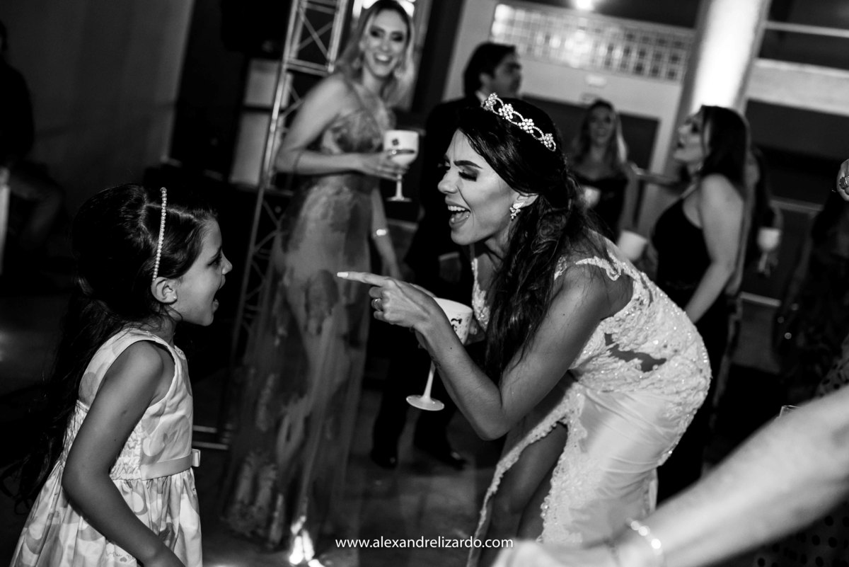 Fotografo de casamento, fotografia de casamento, bh, Belo Horizonte, Brasil, São Paulo, Brasil, Destination Wedding, noiva, noivo, casamento, Wedding, blog, dicas, melhores fotógrafos, maquiagem, make, Alexandre Lizardo, foto, vestido de noiva, Campo Belo