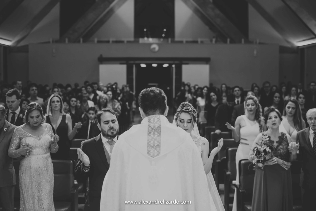 Fotografo de casamento, fotografia de casamento, bh, Belo Horizonte, Brasil, São Paulo, noiva, noivo, casamento, blog, dicas, melhores fotógrafos, maquiagem, make, Alexandre Lizardo, foto, vestido de noiva, bh casamentos, photo, casamento noite, igreja