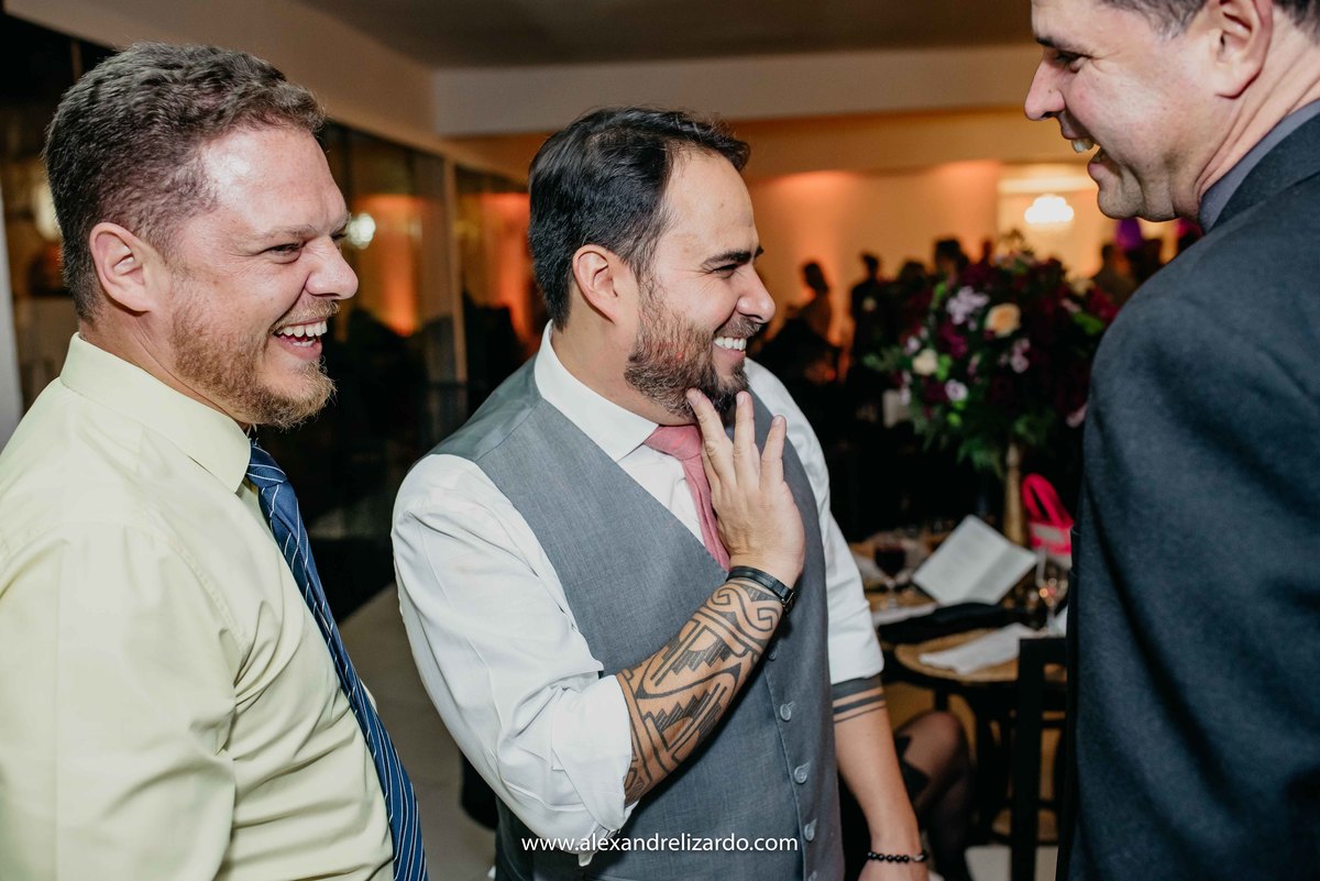 Fotografo de casamento, fotografia de casamento, bh, Belo Horizonte, Brasil, São Paulo, noiva, noivo, casamento, blog, dicas, melhores fotógrafos, maquiagem, make, Alexandre Lizardo, foto, vestido de noiva, bh casamentos, photo, casamento noite, igreja
