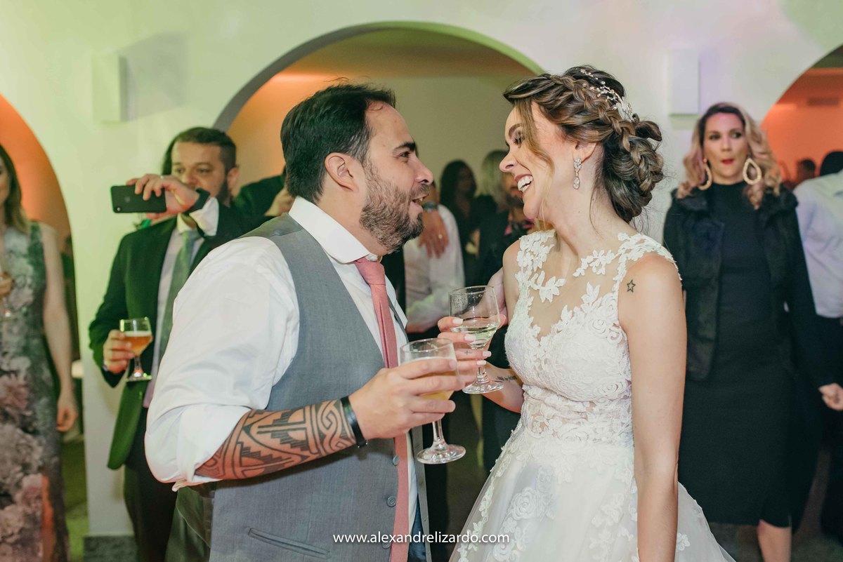 Fotografo de casamento, fotografia de casamento, bh, Belo Horizonte, Brasil, São Paulo, noiva, noivo, casamento, blog, dicas, melhores fotógrafos, maquiagem, make, Alexandre Lizardo, foto, vestido de noiva, bh casamentos, photo, casamento noite, igreja