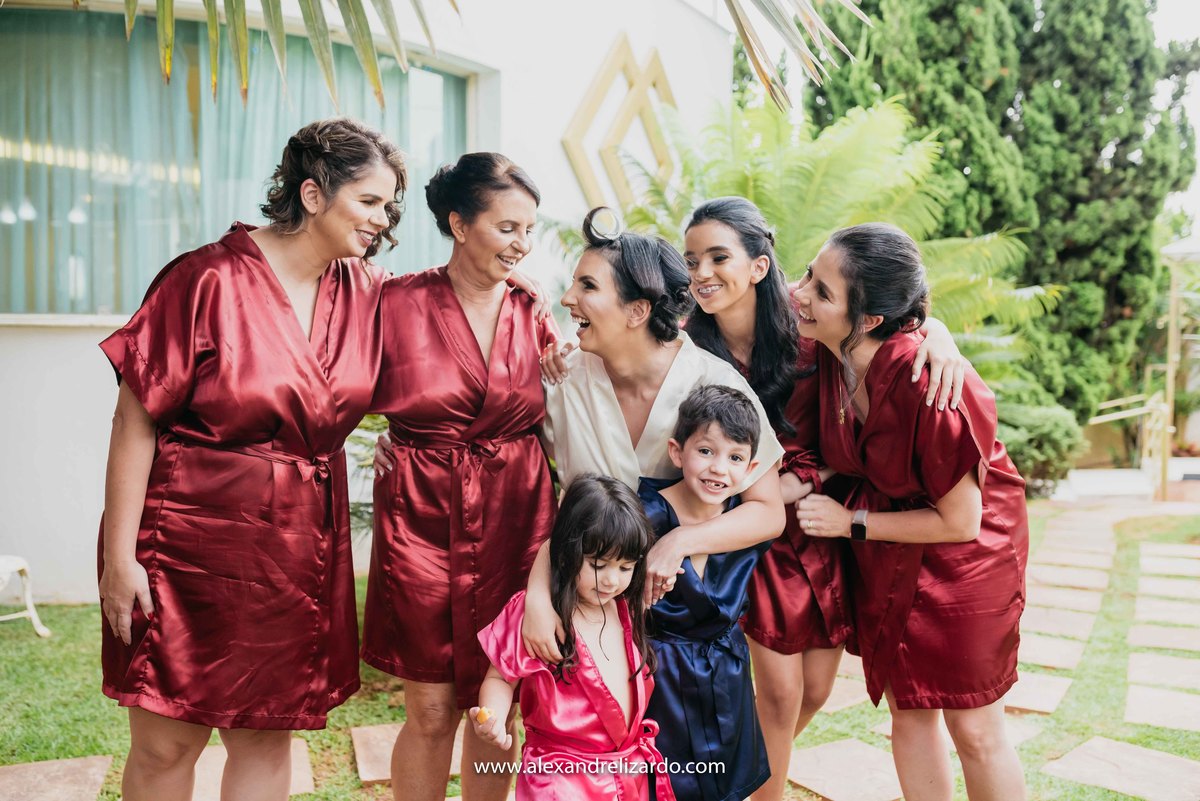 Fotografo de casamento, fotografia de casamento, bh, Belo Horizonte, Brasil, São Paulo, noiva, blog, dicas, melhores fotógrafos, Alexandre Lizardo, foto, photo, casamento na igreja, Minas Gerais, destination, Wedding, make, bride, make up, vestido, Dress