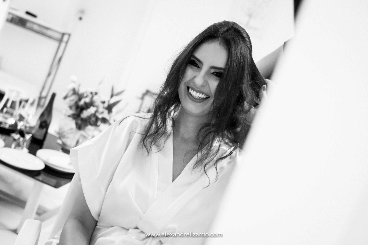 Fotografo de casamento, fotografia de casamento, bh, Belo Horizonte, Brasil, São Paulo, noiva, blog, dicas, melhores fotógrafos, Alexandre Lizardo, foto, photo, casamento na igreja, Minas Gerais, destination, Wedding, make, bride, make up, vestido, Dress