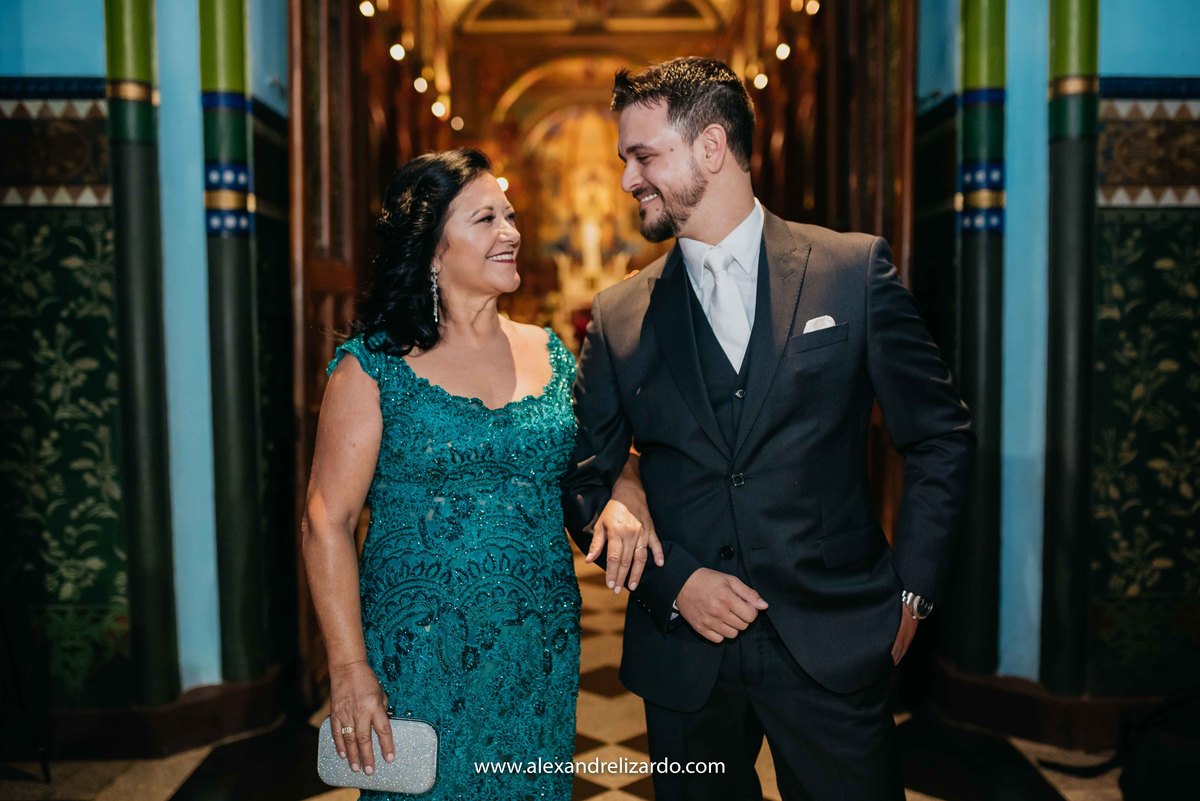 Fotografo de casamento, fotografia de casamento, bh, Belo Horizonte, Brasil, São Paulo, noiva, blog, dicas, melhores fotógrafos, Alexandre Lizardo, foto, photo, casamento na igreja, Minas Gerais, destination, Wedding, make, bride, make up, vestido, Dress