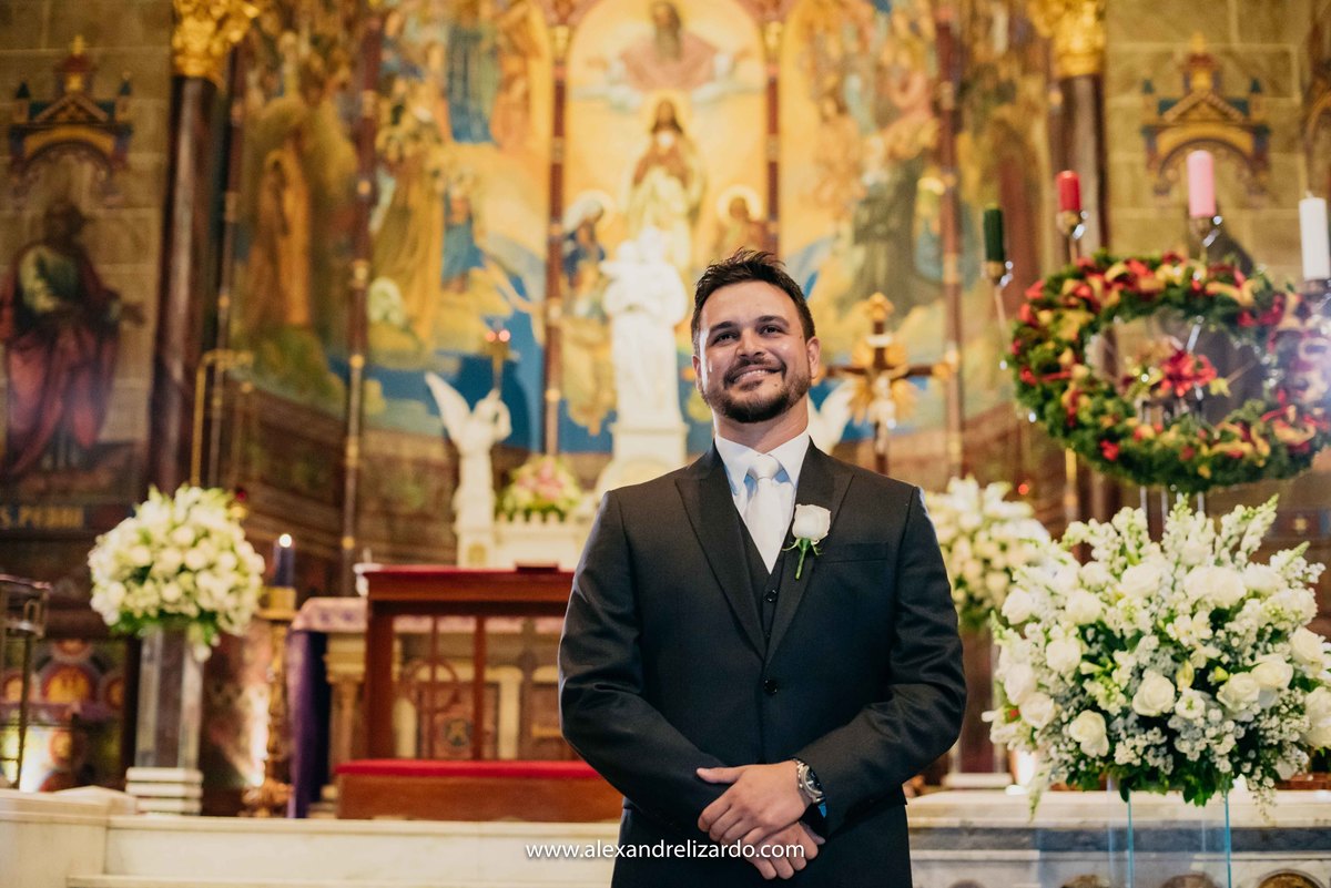 Fotografo de casamento, fotografia de casamento, bh, Belo Horizonte, Brasil, São Paulo, noiva, blog, dicas, melhores fotógrafos, Alexandre Lizardo, foto, photo, casamento na igreja, Minas Gerais, destination, Wedding, make, bride, make up, vestido, Dress
