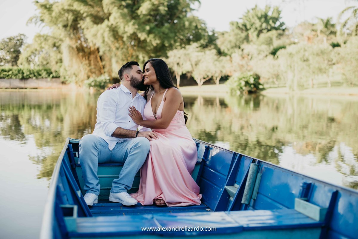 ensaio de casal no lago