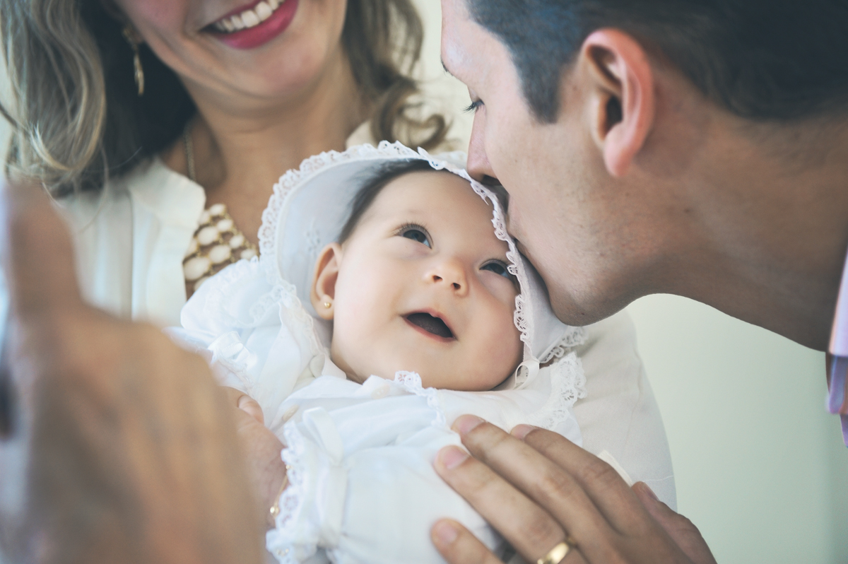contrate fotógrafo de batizado em sjcampos e tenha lindas fotos