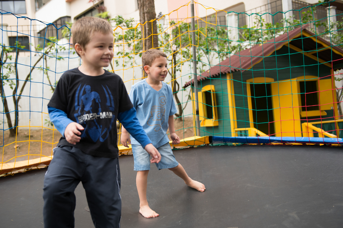 Dançando do pula-pula
