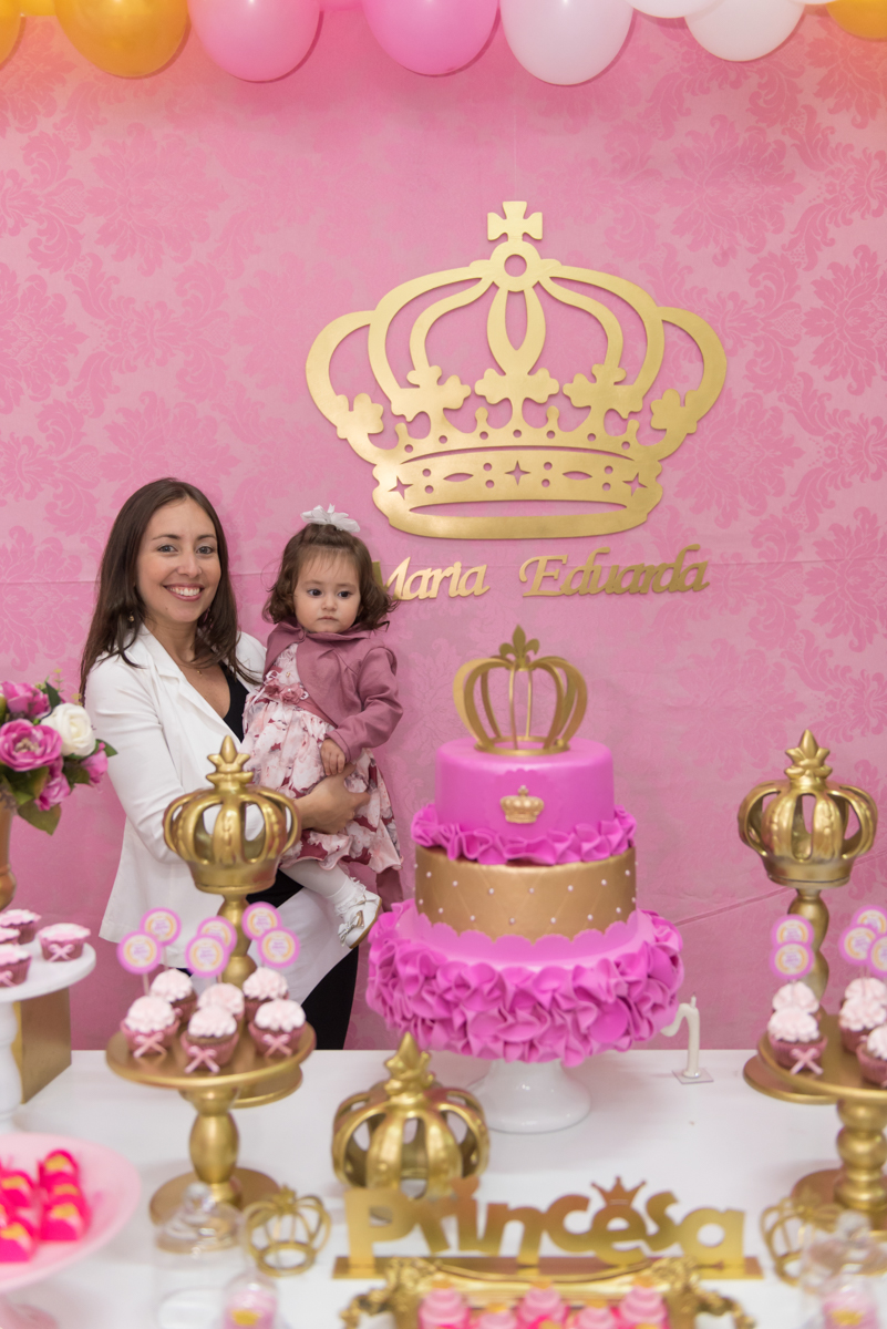 Coroa gigante na decoração