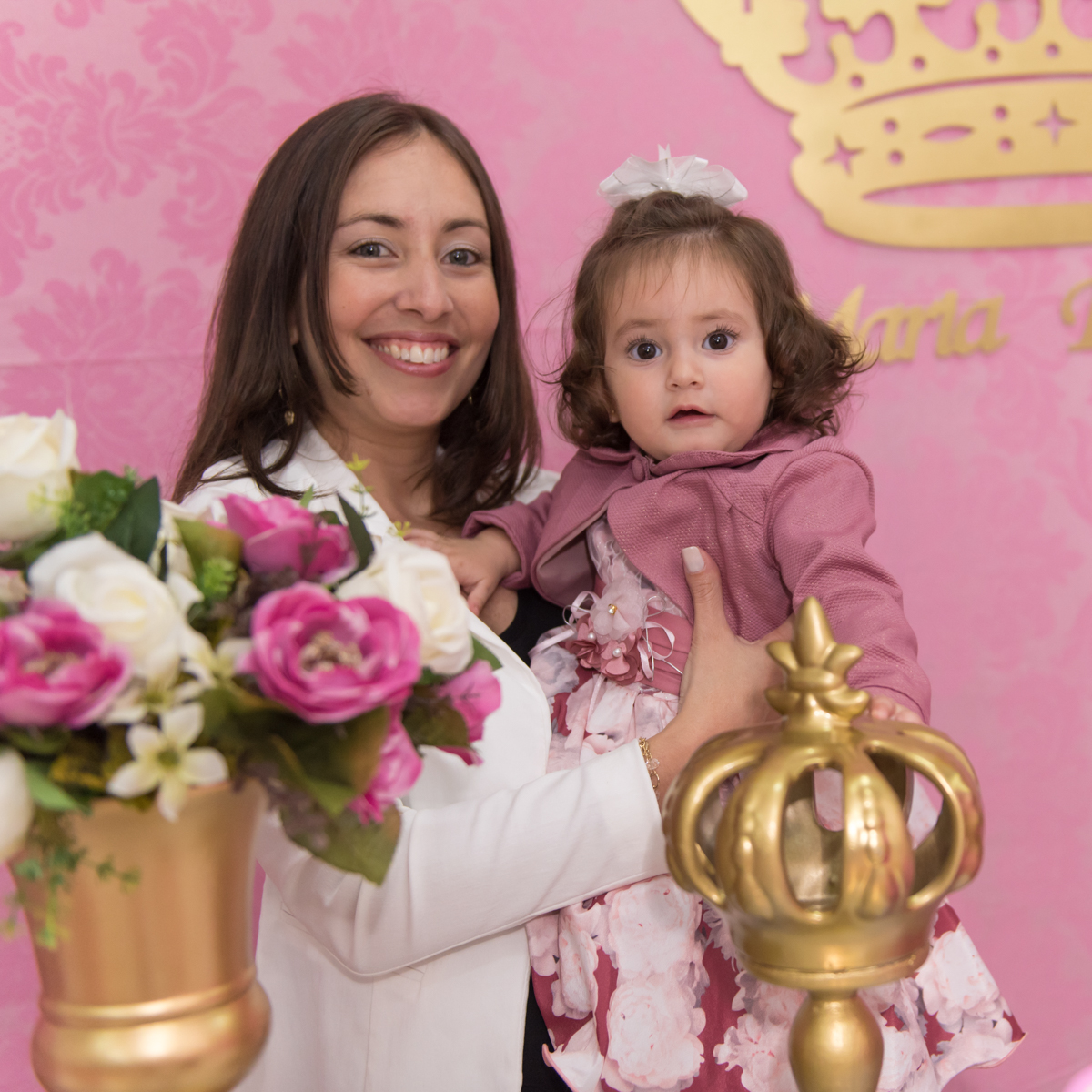 Mammis e duda em retrato do Janousek