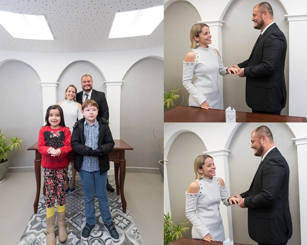 Crianças na cerimônia de casamento no civil carregam a aliança