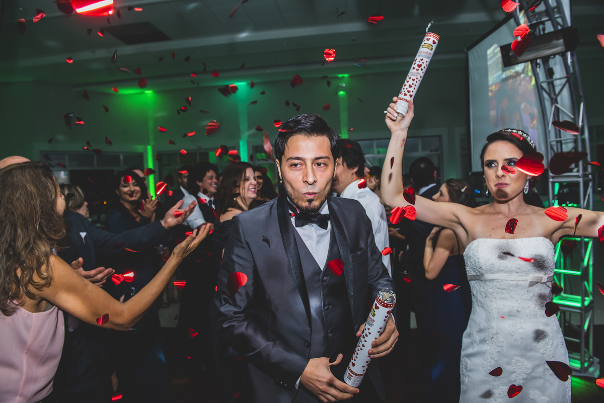  tanto a noiva quanto o noivo, estavam a todo vapor.