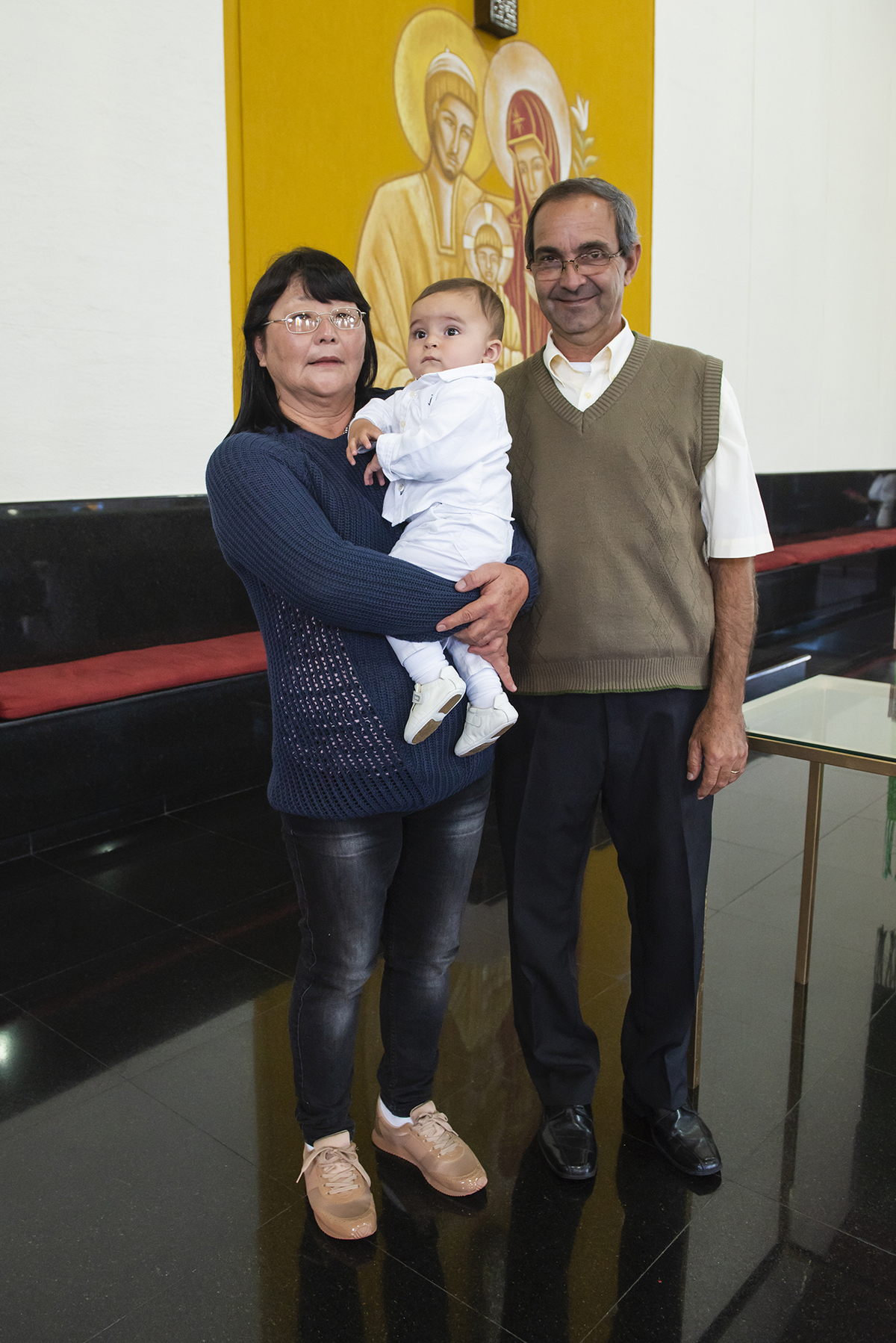 Quer fotografar o batizado do seu bebê também? Quanto custa contratar um fotógrafo para batizado? Preços