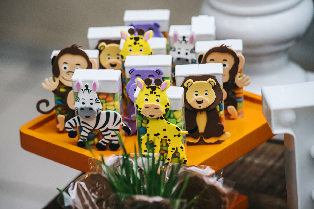 bichos do safari do Lucas