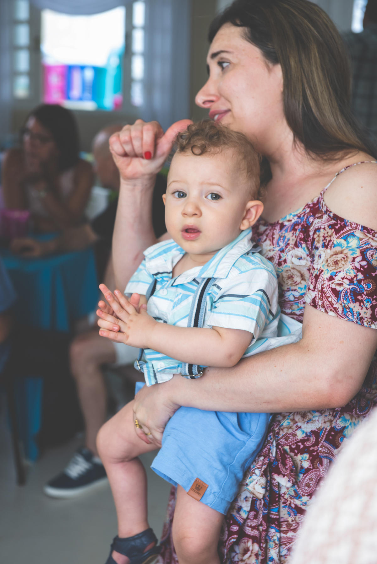 No colo da mamãe para papinha