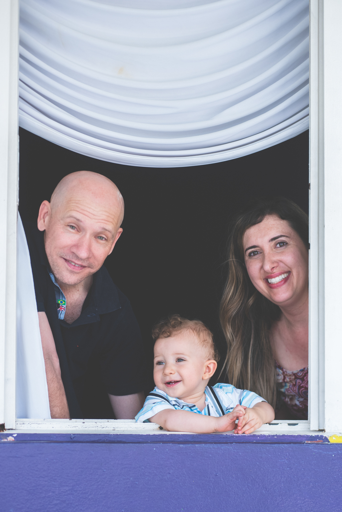 Foto na janela lateral ....Lô Borges ?