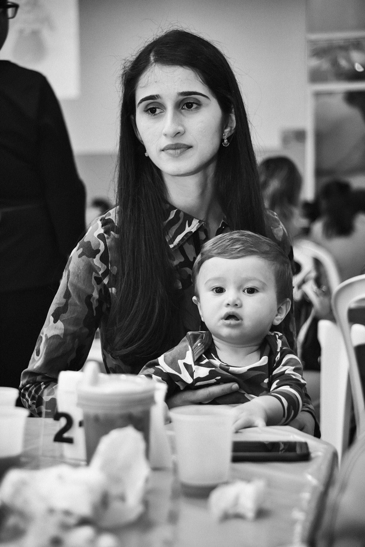 fotografia de aniversário  em branco e preto 