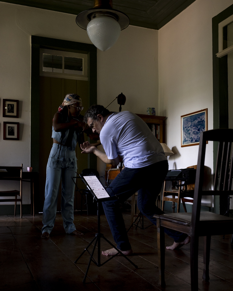 Emmanuele Baldini e Stefany Moreira - Ilumina - Fazenda Ambiental Fortaleza