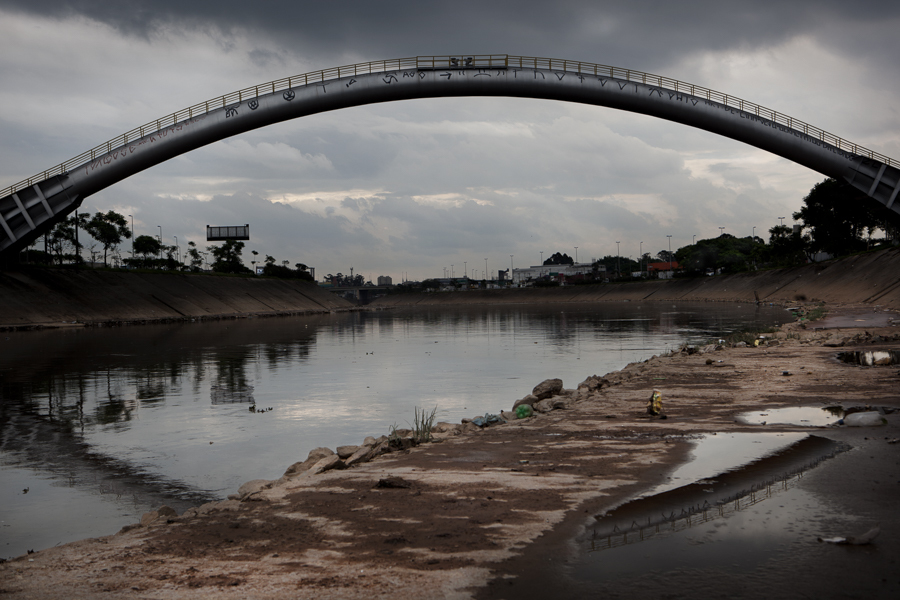 O Olho - Marginal Tietê - São Paulo