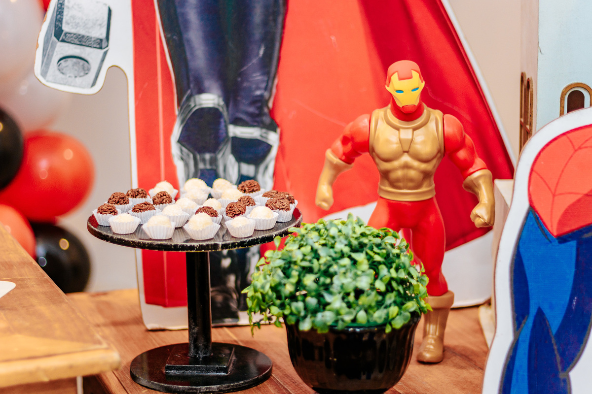 Tema dos vingadores em São Paulo