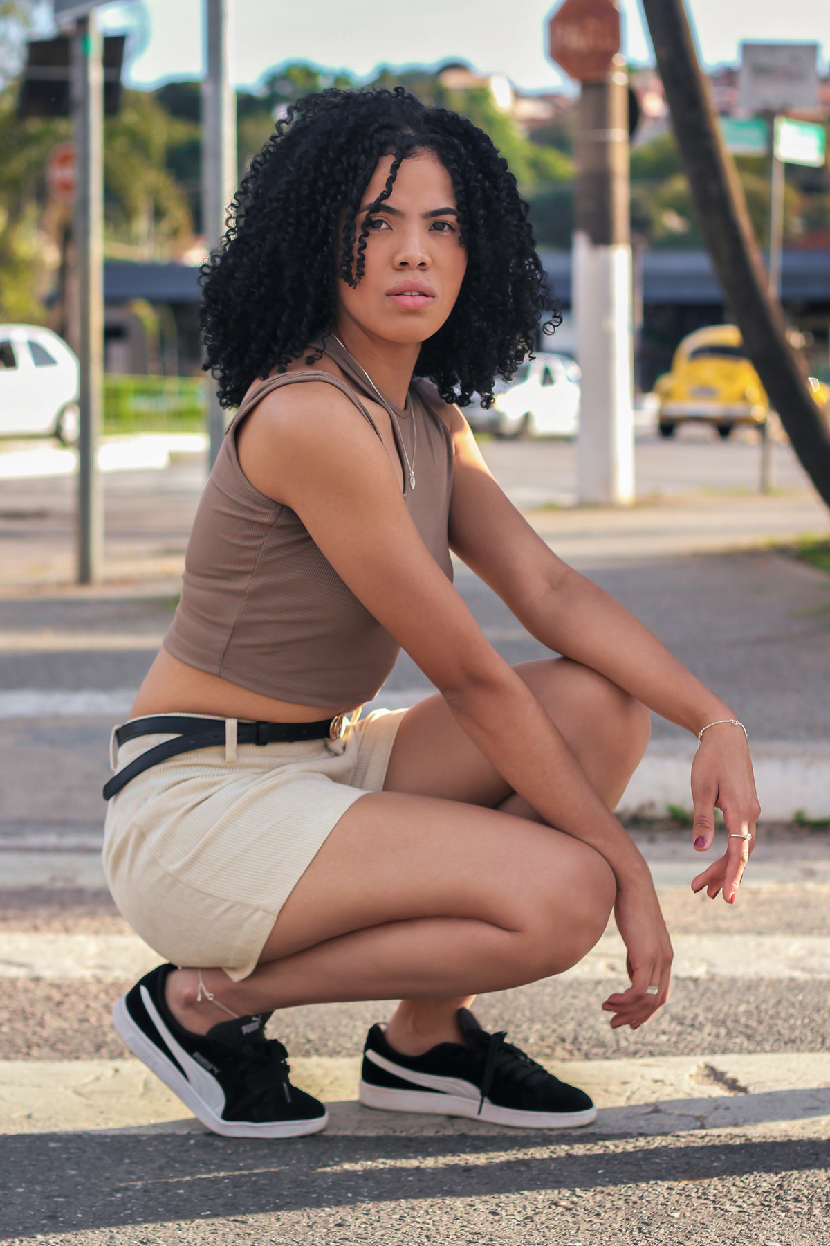 Cenário urbano: O estádio municipal de Campo Limpo Paulista proporciona uma atmosfera única para ensaios fotográficos