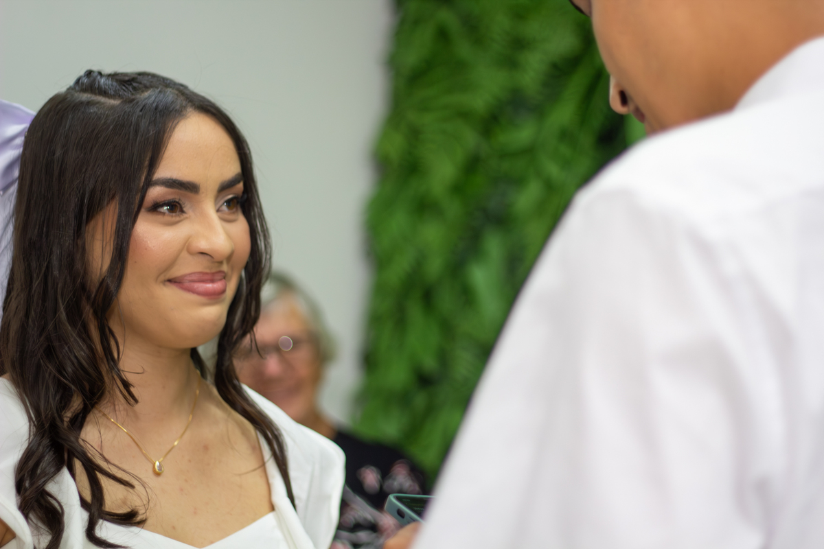 Fotos de casal em cerimônia civil