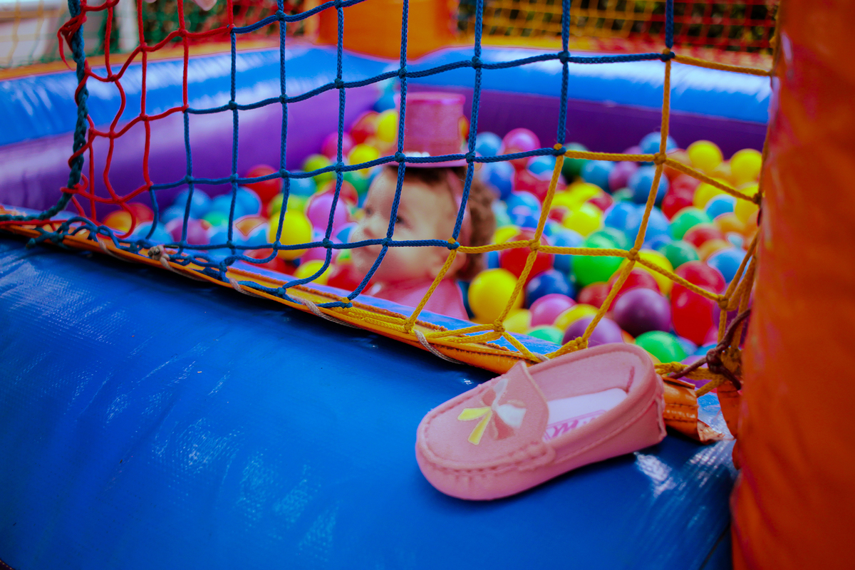brinquedo piscina de bolinha festa