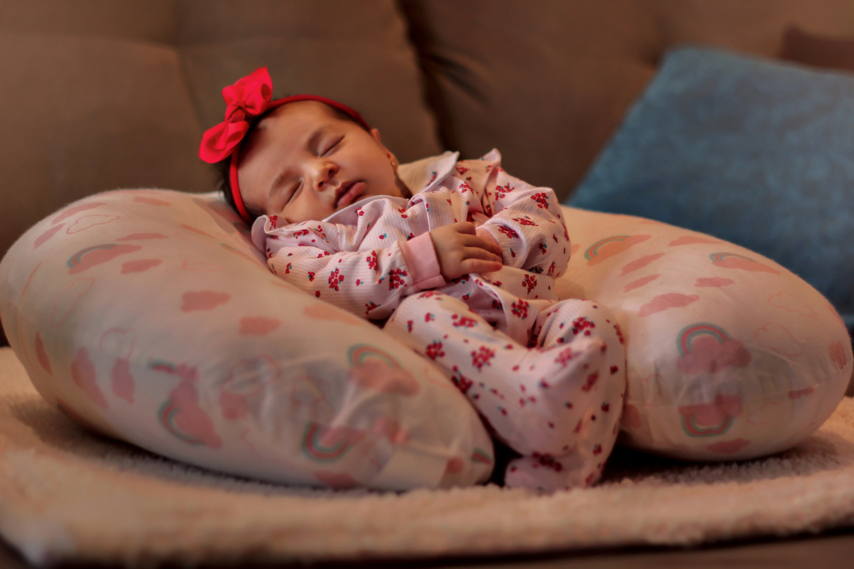 Ensaio familiar newborn: Momentos especiais em família.