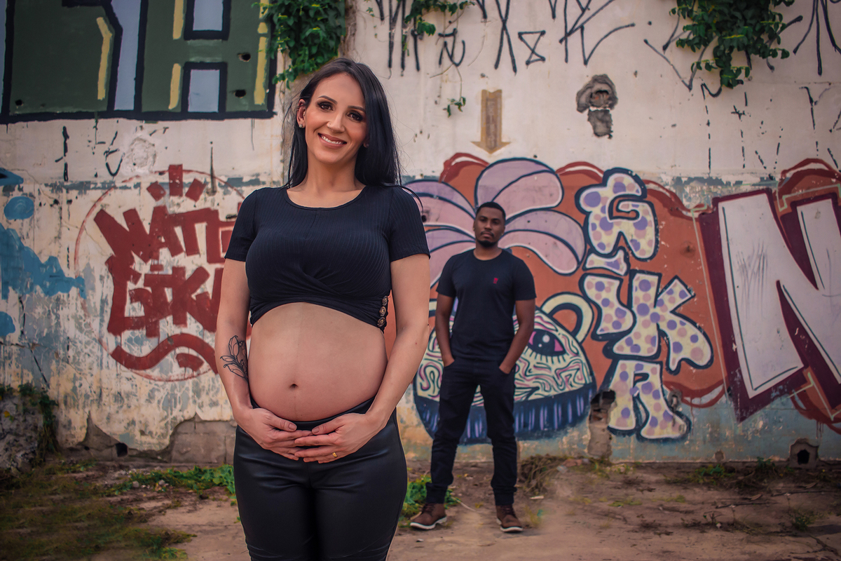 Gestação nas ruas: Explorando Várzea Paulista em ensaio fotográfico