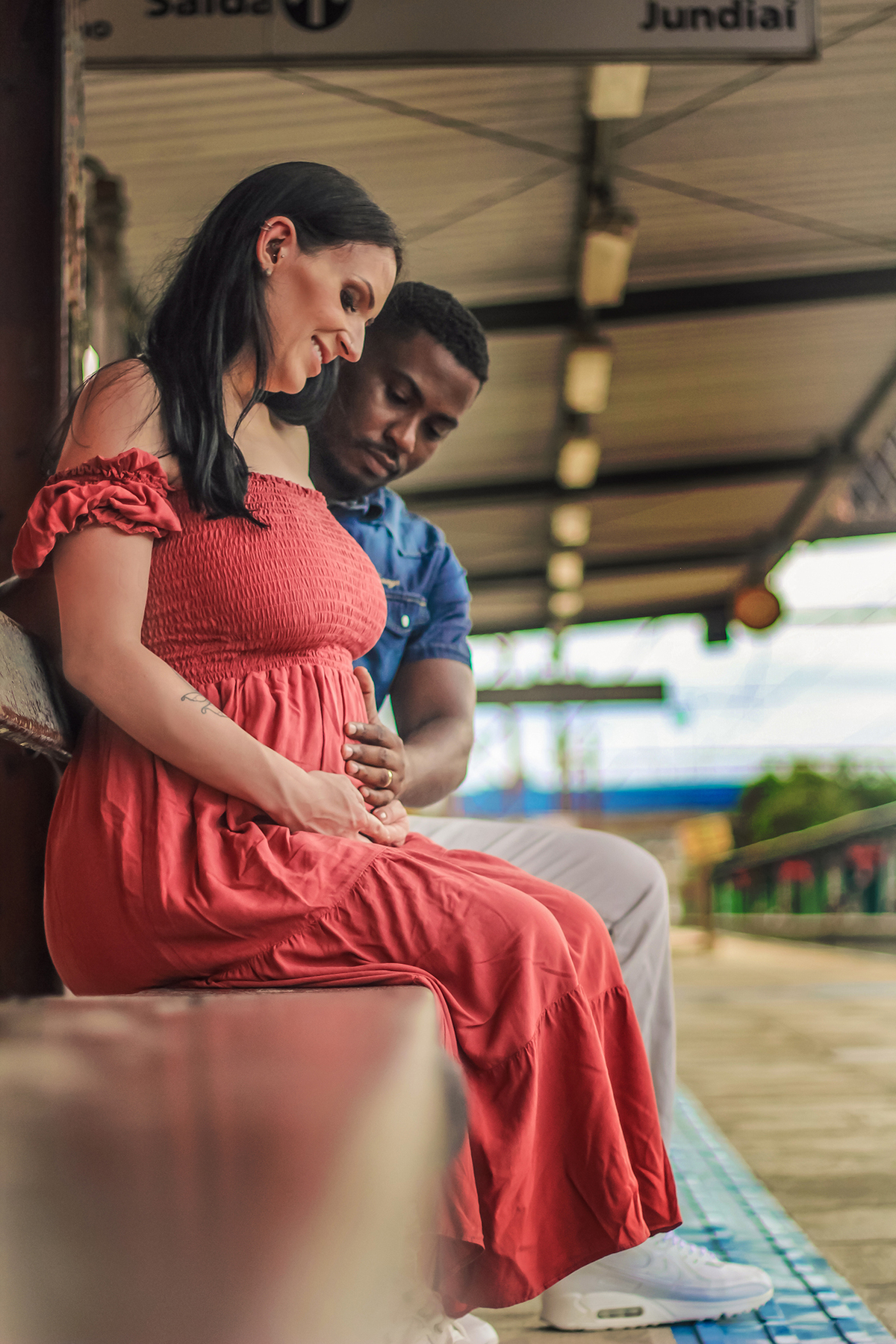 Celebre cada momento: Ensaio de gestante retratando a magia da espera pelo bebê