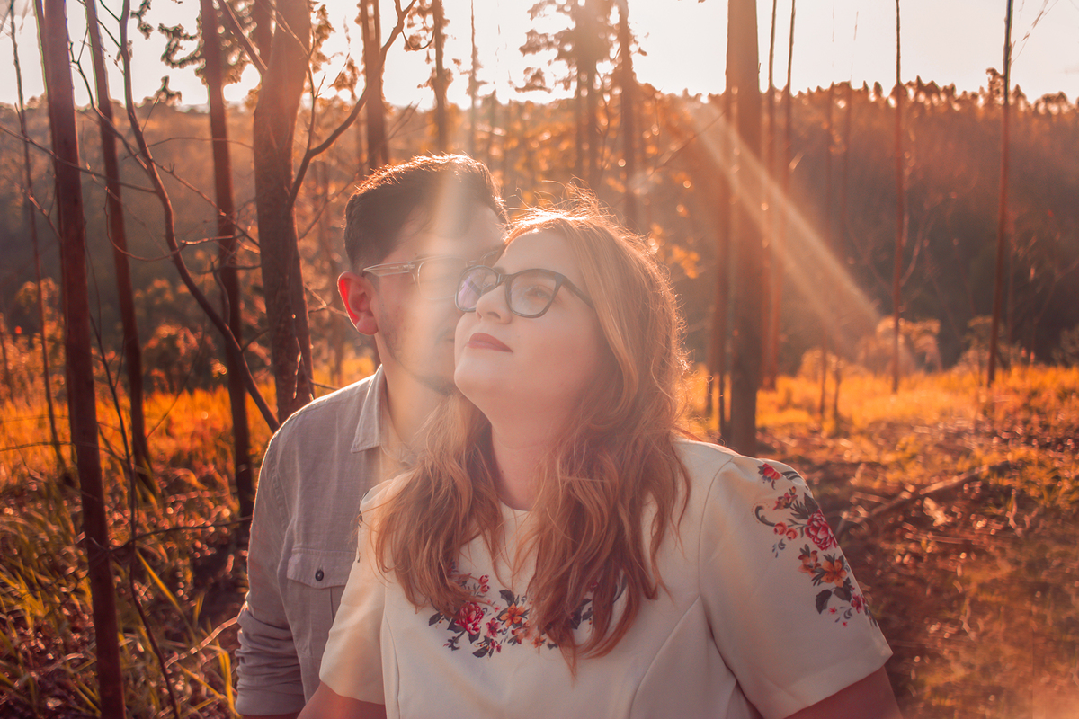 Ensaio dos sonhos em meio à natureza exuberante.