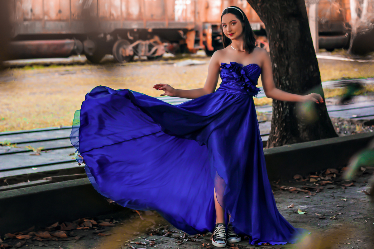 Ensaio de 15 anos com vestido que voa