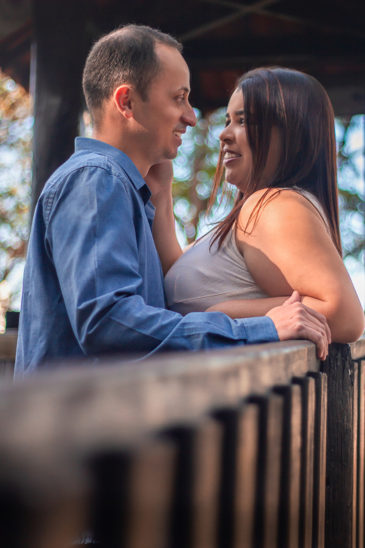 Momentos de Ternura: Renata e seu Noivo Antes do 'Sim' no Jardim Botânico de Jundiaí
