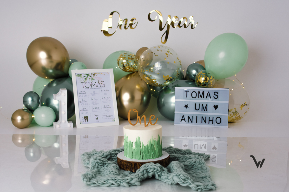 weclick smash the cake fotografia estúdio évora primeiro aniversário sessão fotográfica