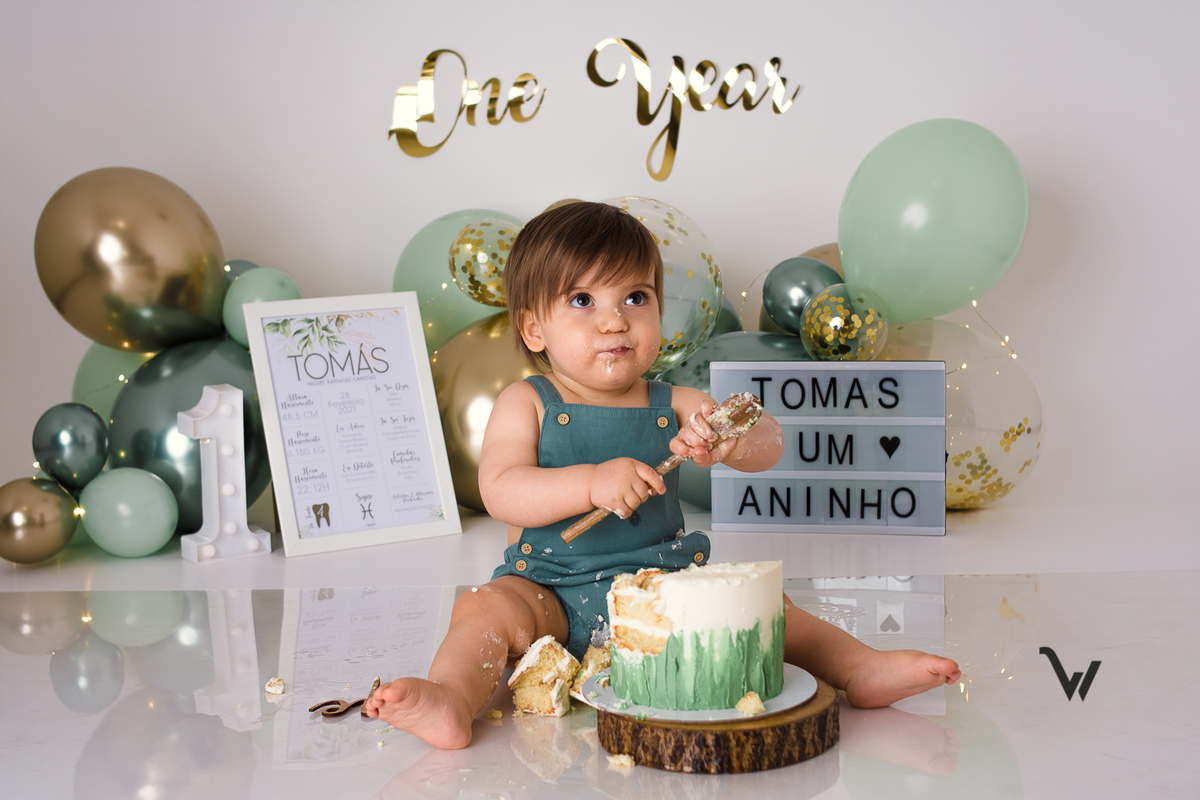 weclick smash the cake fotografia estúdio évora primeiro aniversário sessão fotográfica