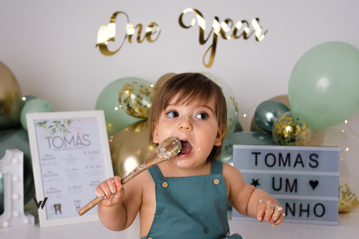 weclick smash the cake fotografia estúdio évora primeiro aniversário sessão fotográfica