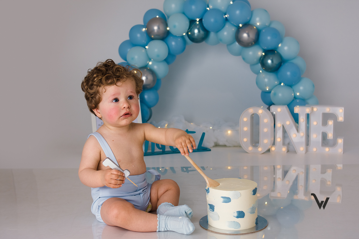 weclick smash the cake fotógrafos évora estúdio sessões fotográficas bolo primeiro aniversário