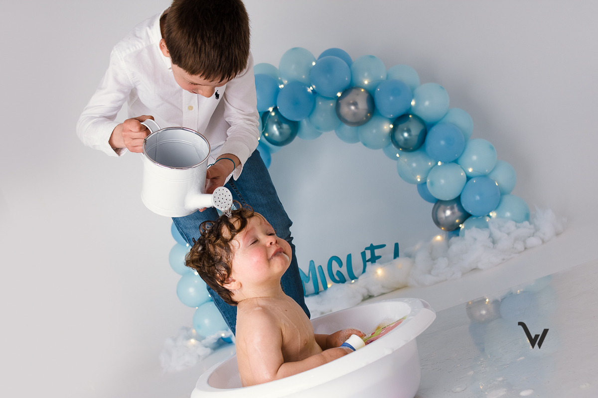 weclick smash the cake fotógrafos évora estúdio sessões fotográficas bolo primeiro aniversário