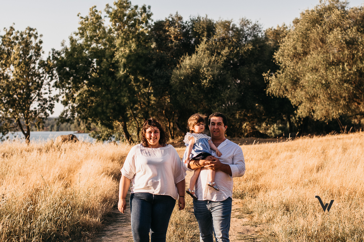 weclick sessões fotográficas familia criança fotógrafos évora campo 