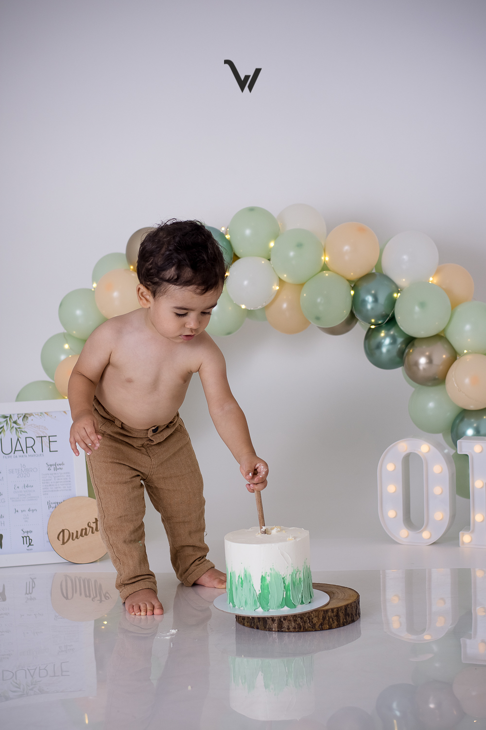 weclick fotógrafos évora estúdio smash the cake sessões fotográficas primeiro aniversário um ano bolo