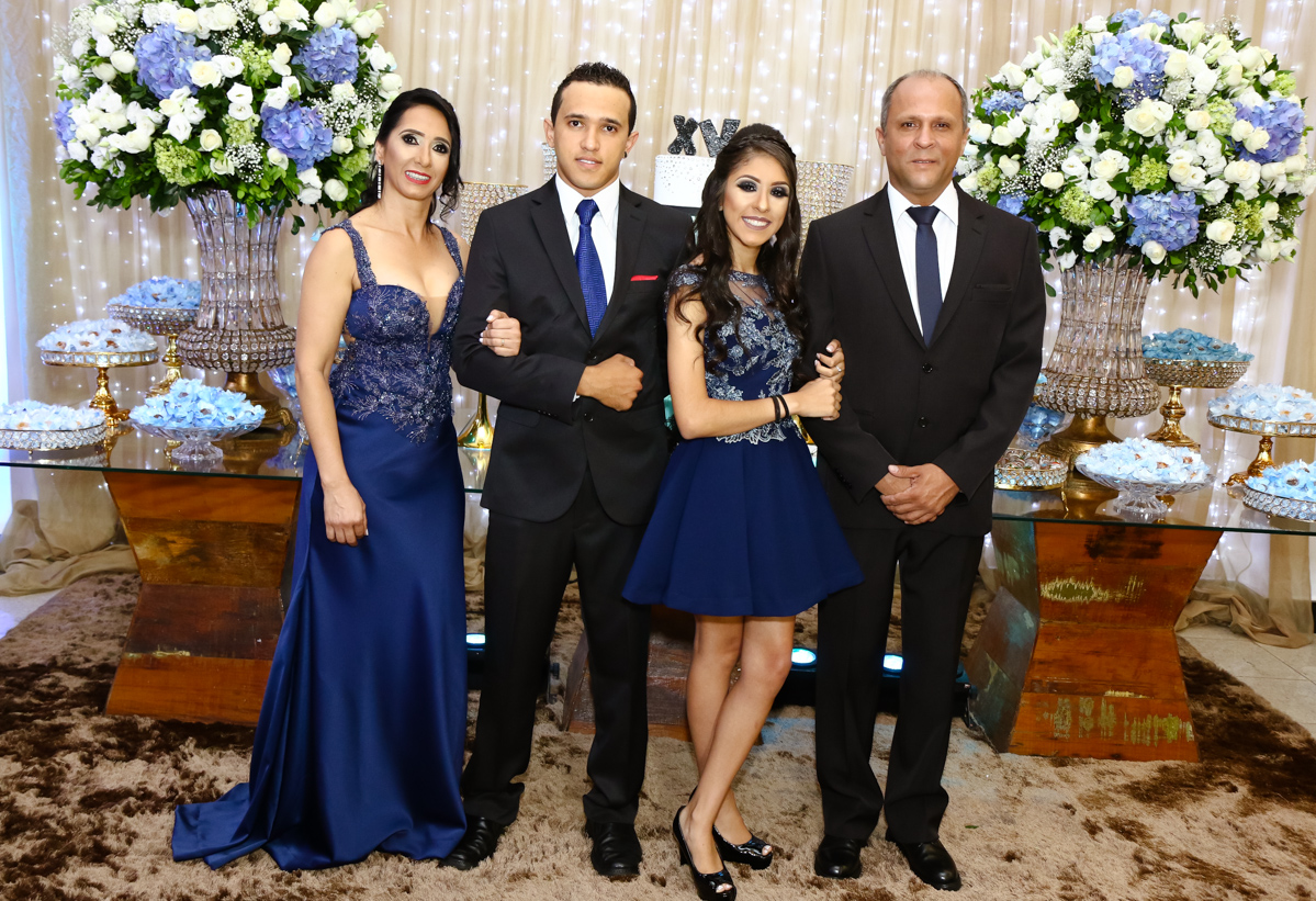 15 Anos Júlia Abreu