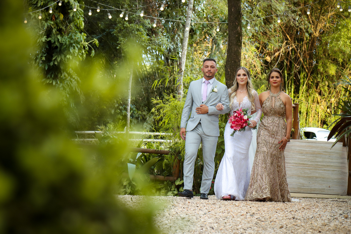 Sabrina e Anderson casamento sitio paraiso da mata 