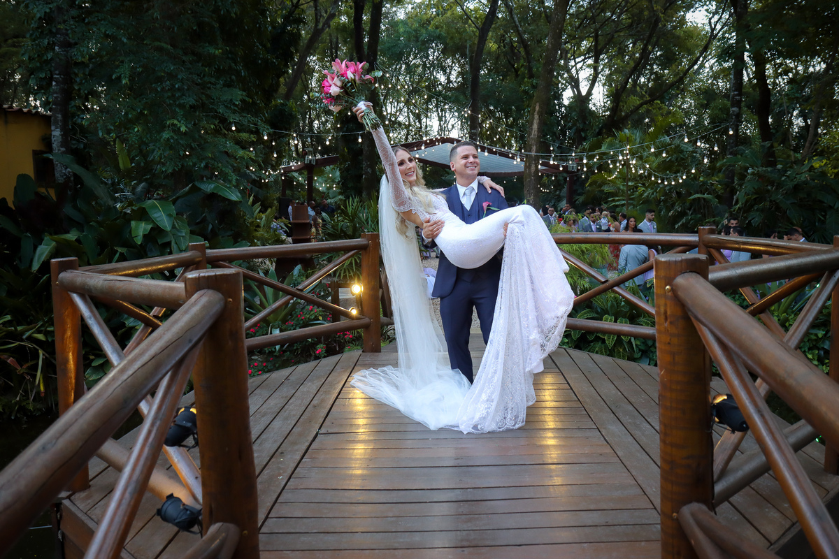 Sabrina e Anderson casamento sitio paraiso da mata 