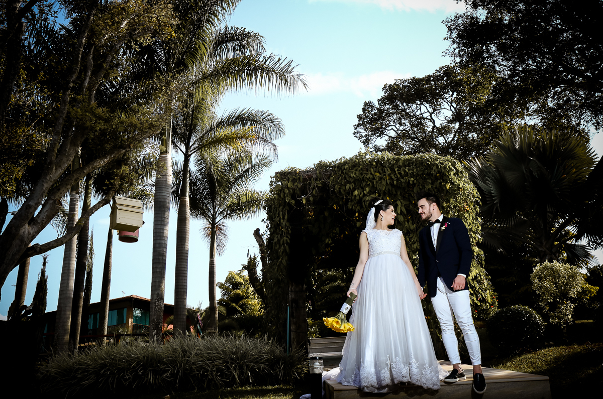 Lara e Rodrigo Espaço Shangrila  Marques Mol