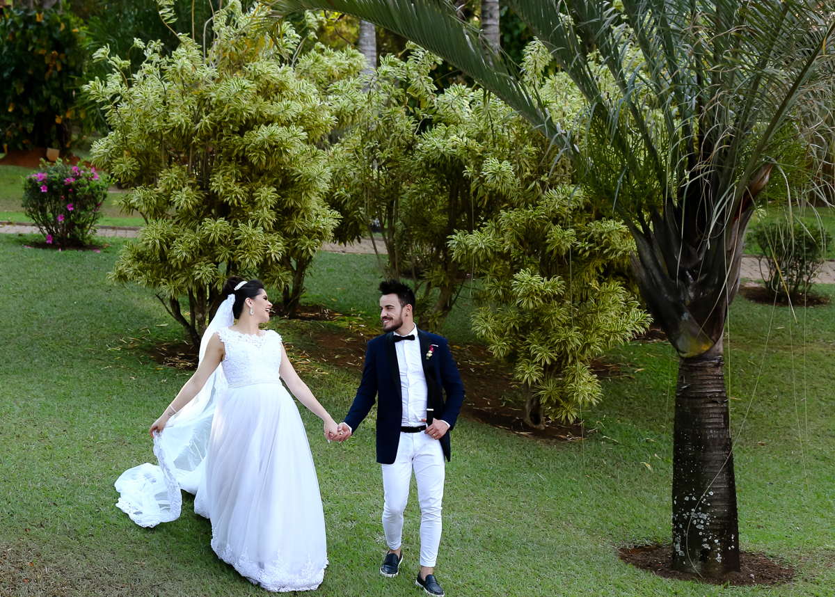 Lara e Rodrigo Espaço Shangrila  Marques Mol