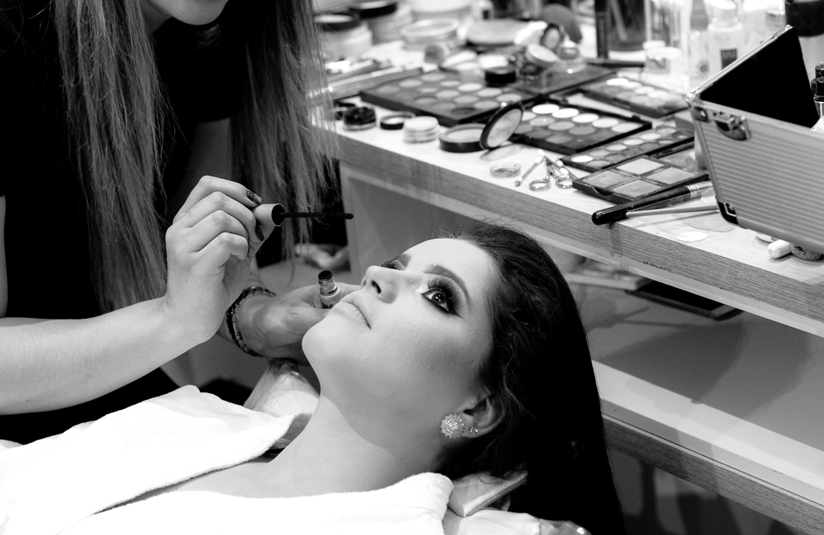 Makeng Of Eliana Coiffeur