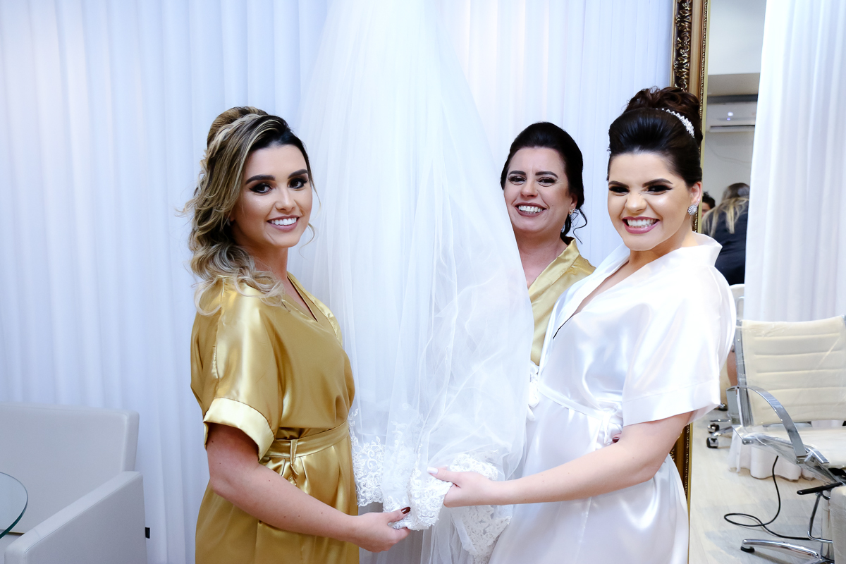 Makeng Of Eliana Coiffeur