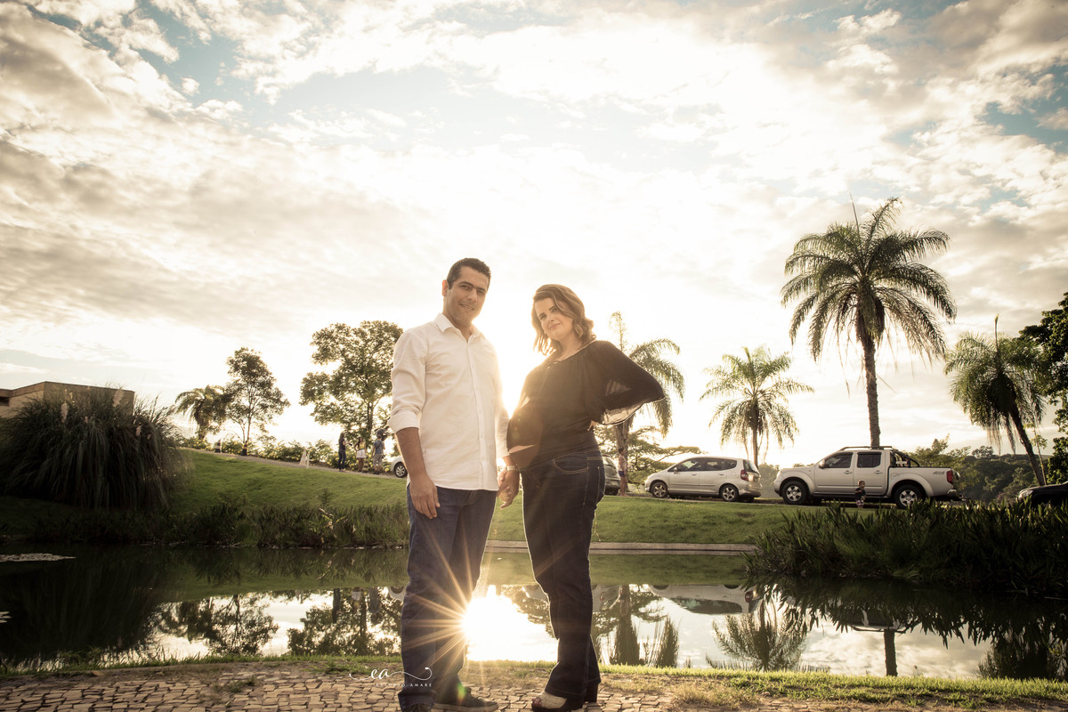 Ensaio Fotográfico de gestante feito no Museu de Arte da Pampulha em Belo Horizonte - Mg. Fotografado pela melhor fotógrafa de BH Natália Melo